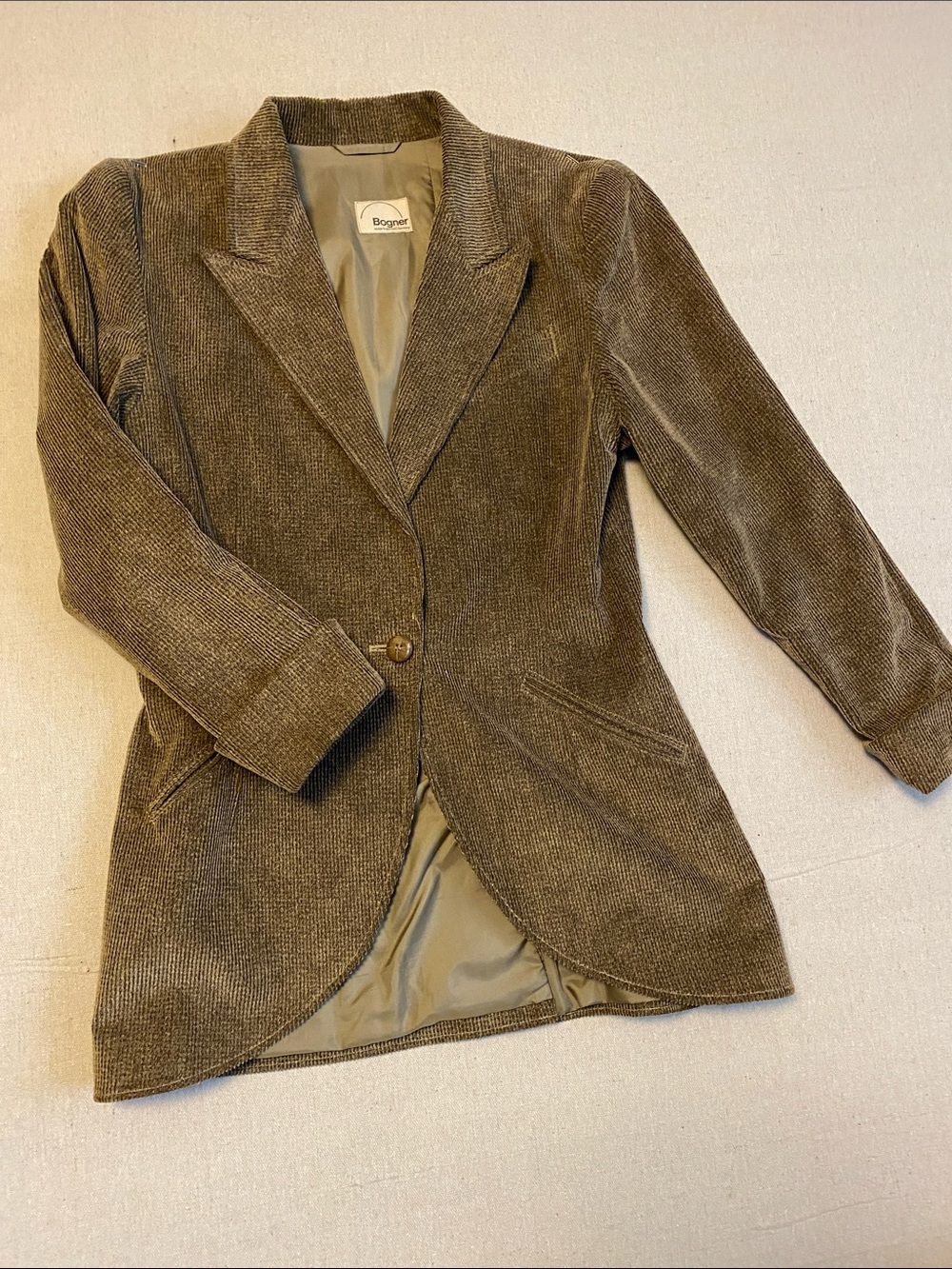 Bogner Olive-Brown Corduroy Single-Button Blazer